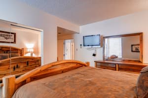 thumbnail: General view