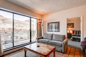 thumbnail: General view