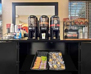 thumbnail: Dining,Dining Area,Breakfast,On-Site