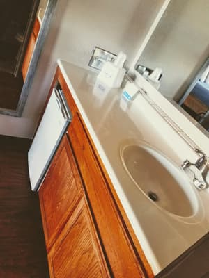 thumbnail: Bathroom sink