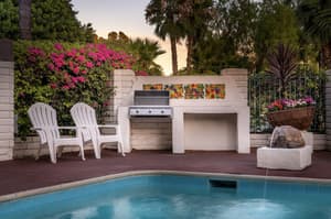 thumbnail: Outdoor pool