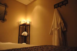 thumbnail: Massage