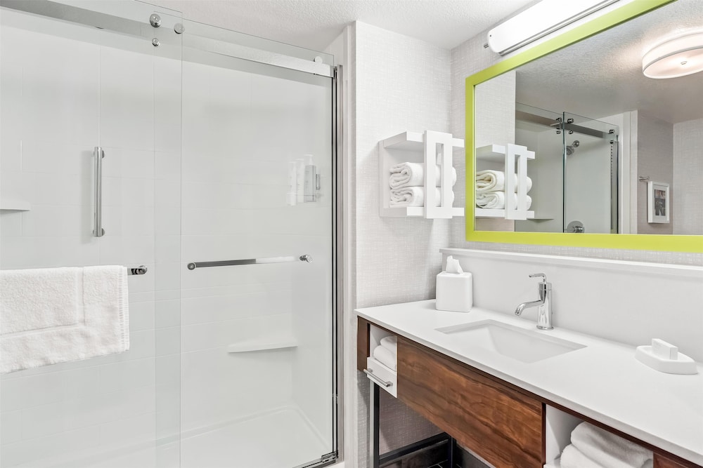 Bathroom shower