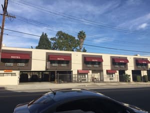 thumbnail: Front of property