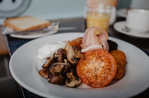 thumbnail: Breakfast meal