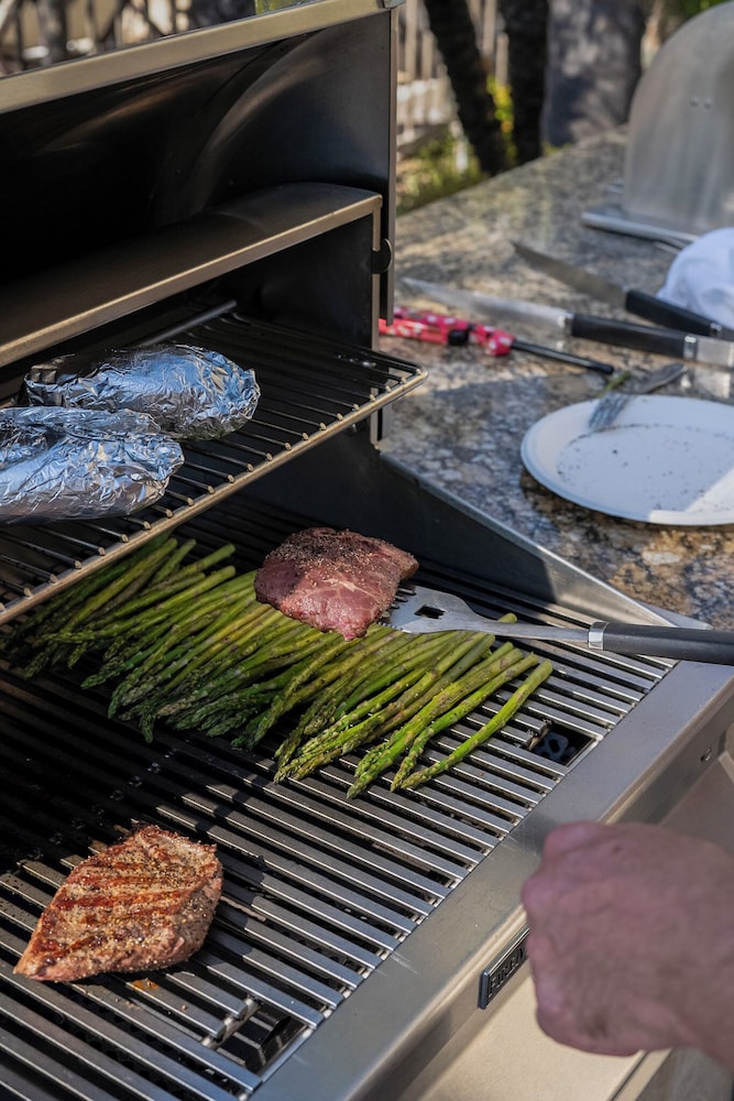 BBQ/picnic area