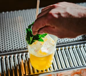 thumbnail: Restaurant