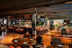 thumbnail: Restaurant
