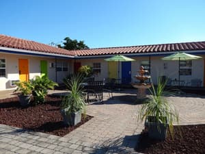 thumbnail: Front of property