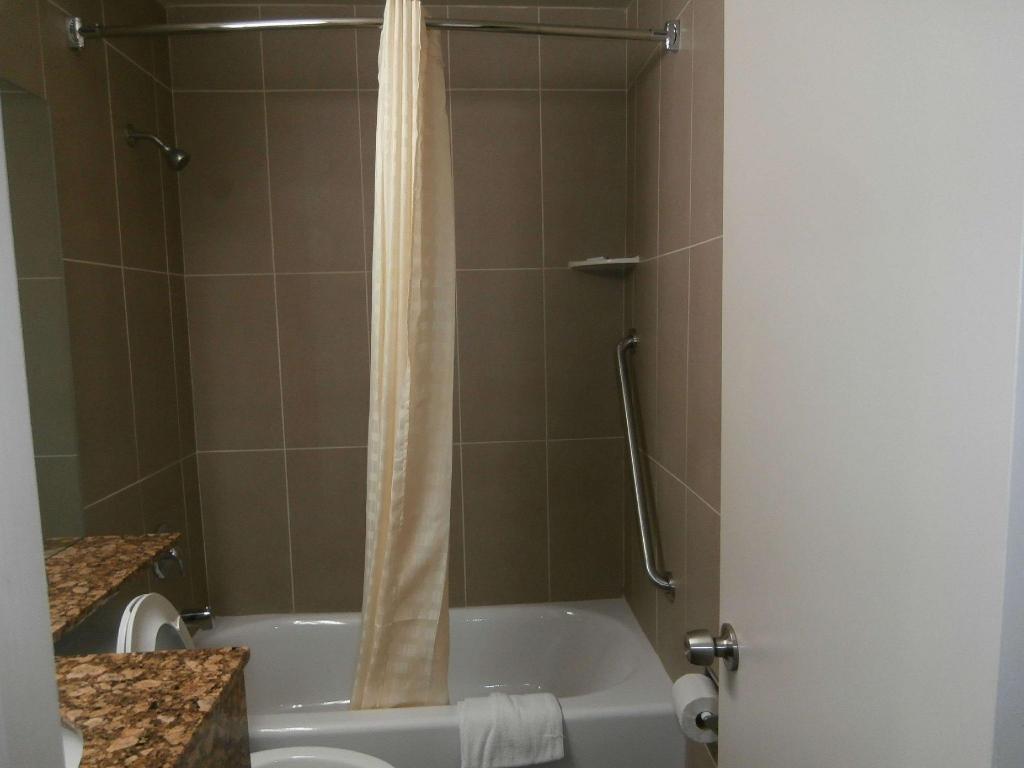 bb125b4f75a40ddd138a7956799101cc.jpg
