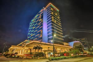 thumbnail: Exterior