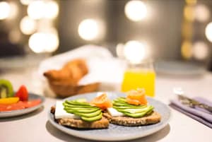 thumbnail: Breakfast area
