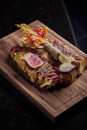 thumbnail: Restaurant