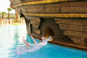 thumbnail: Outdoor pool
