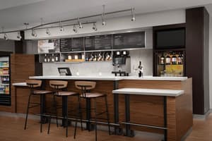 thumbnail: Bar (on property)