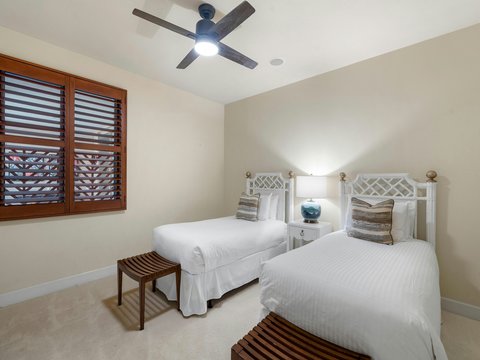 PH106 Bedroom