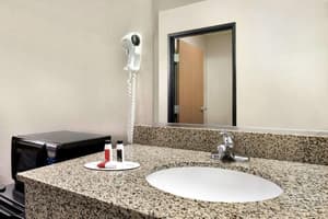 thumbnail: Bathroom sink