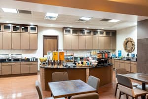 thumbnail: Breakfast area