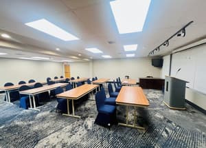 thumbnail: Business center