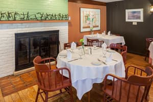 thumbnail: Restaurant
