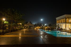 thumbnail: Front of property - evening/night