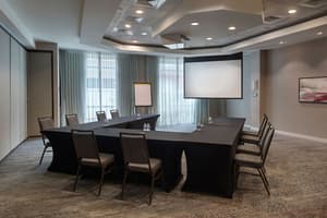 thumbnail: Business center
