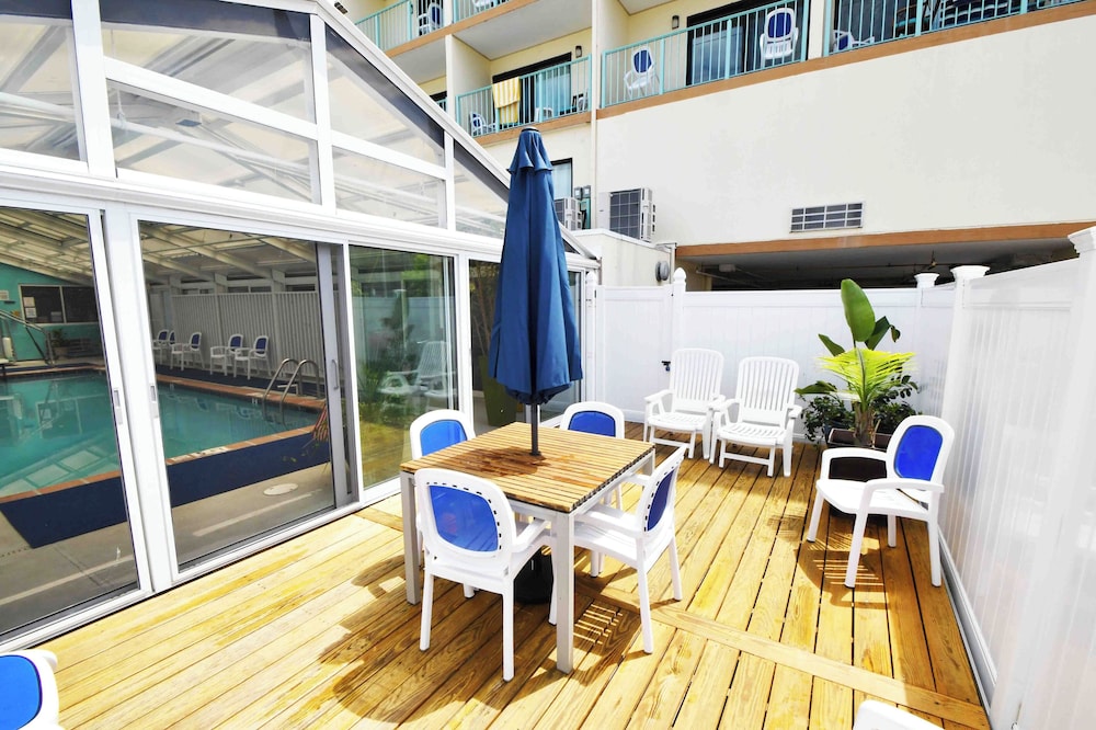 Sundeck