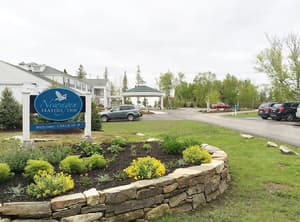 thumbnail: Front of property