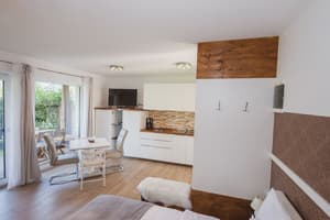 thumbnail: Interior