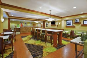 thumbnail: Restaurant