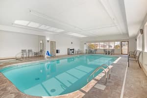 thumbnail: Pool