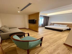 thumbnail: Living area