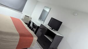 thumbnail: Front of property