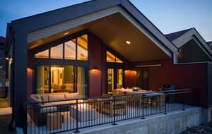 thumbnail: Exterior