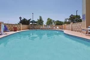 thumbnail: Pool