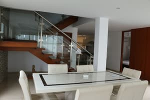 thumbnail: Breakfast area