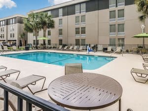 thumbnail: Pool