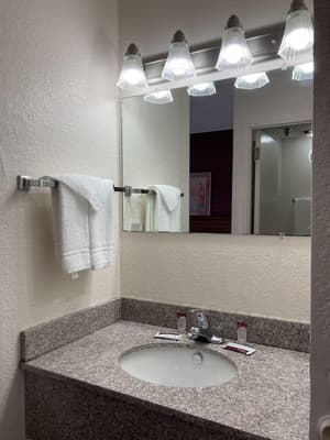 thumbnail: Bathroom sink