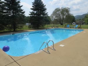 thumbnail: Pool