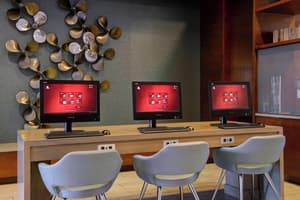 thumbnail: Business center