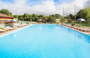 thumbnail: Pool