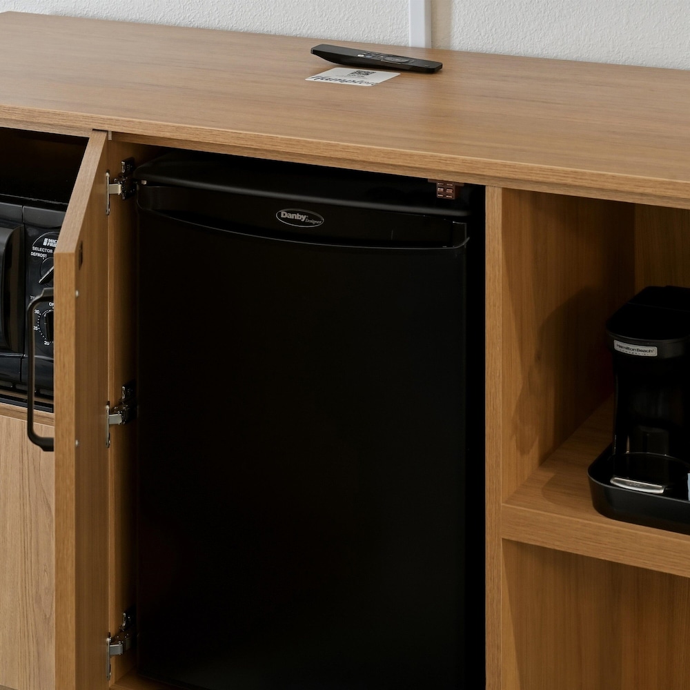 Mini-refrigerator