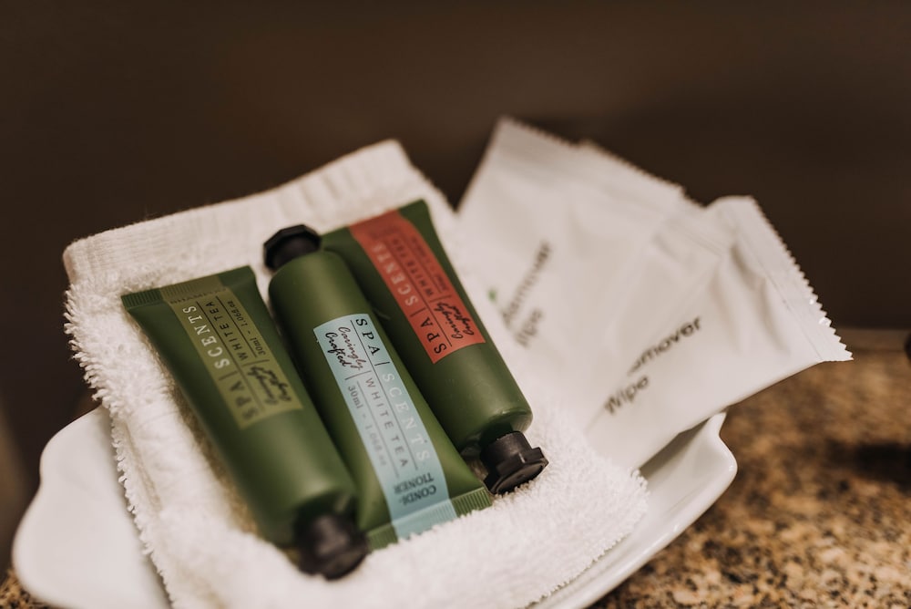 Bathroom amenities