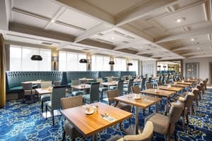 thumbnail: Restaurant