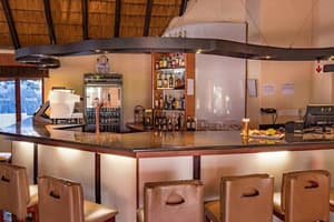 thumbnail: Bar (on property)