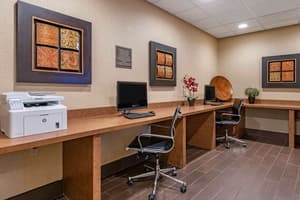 thumbnail: Business center