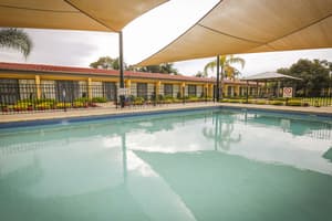 thumbnail: Outdoor pool