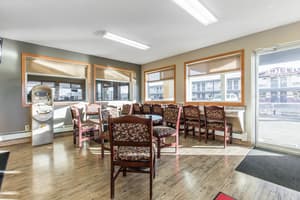 thumbnail: Interior
