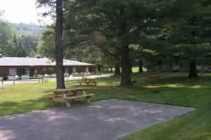 thumbnail: Front of property