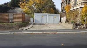 thumbnail: Parking